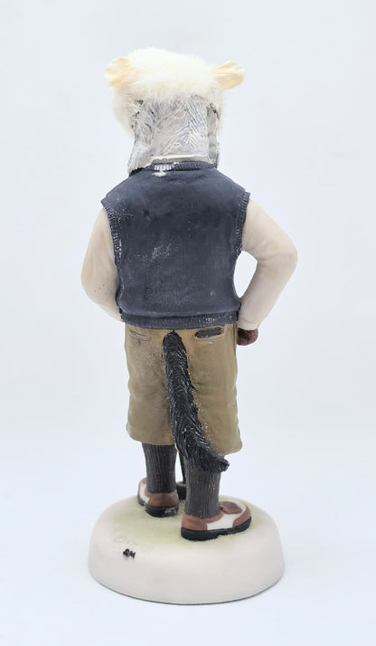 ' Rodent Woods' Taxidermy Golfer