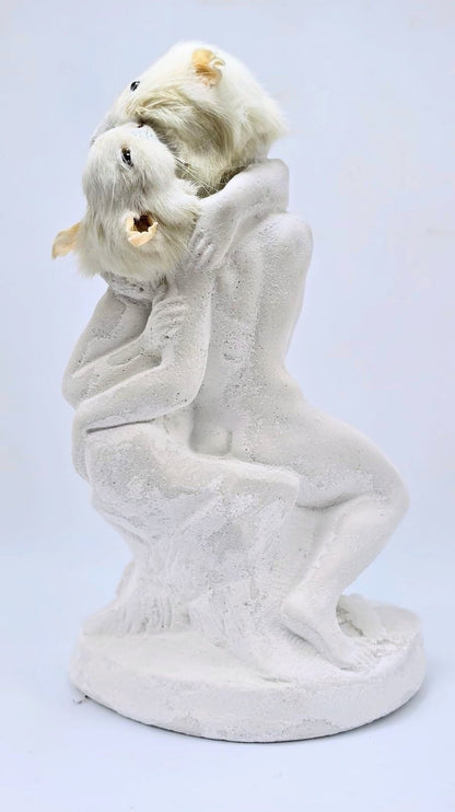 ' Rodent & Juliet ' taxidermy statue